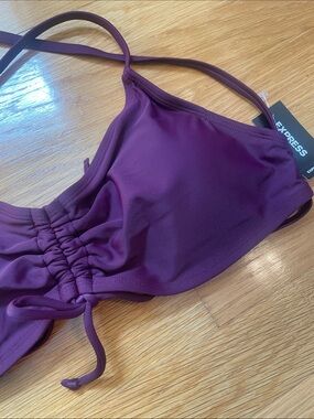 NWT New with Tags Express Women’s Grape Purple Bikini Top Swimwear